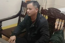 Hà Tĩnh: Khởi tố kẻ xách dao chém thủng xuồng cứu hộ tránh lũ