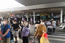 Ngày cuối nghỉ lễ 2/9, hơn 93 nghìn khách đổ về Tân Sơn Nhất