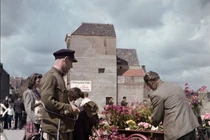 Ảnh hiếm về cuộc sống người dân châu Âu sau Thế chiến II