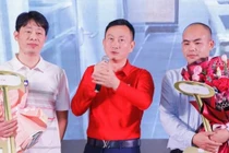 Thưởng Tết nhân viên bằng căn hộ, công ty bị chỉ trích 'đánh bóng tên tuổi'