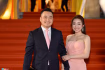 "Anh Chi Bảo đã ly hôn 2 lần, gia đình vẫn ủng hộ tôi yêu"