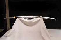 Kinh ngạc quy trình tạo ra những thanh bảo kiếm huyền thoại 