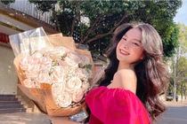 Nữ sinh ngành Thiết kế xinh như mộng, được báo Trung tung hô nhan sắc