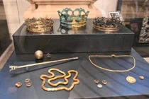 Kho báu khủng được tìm thấy trong các công trình kiến trúc cổ