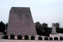 Ba lăng mộ chất đầy châu báu khiến kẻ trộm luôn “tay trắng ra về” 