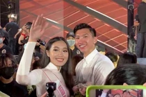 Mặt mộc siêu đẹp của bạn gái tin đồn Đoàn Văn Hậu 