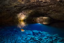 Sự thật gây kinh ngạc về hồ nước dưới lòng đất lớn nhất thế giới