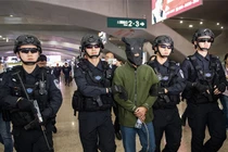 Vụ cướp xe tiền chấn động Trung Quốc kết thúc sau 21 năm