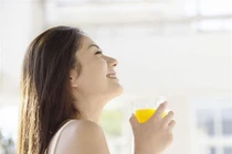 Mỗi buổi trưa uống cốc nước này mọi mỡ thừa tiêu biến