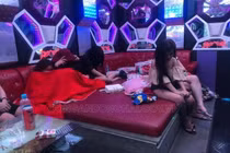 Quán karaoke lắp camera cảnh giới cho khách dùng ma túy 