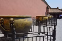 Vì sao hàng trăm vạc nước trong Tử Cấm Thành không đóng băng vào đông? 