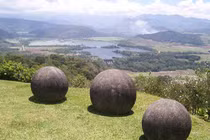 Bí ẩn quả cầu đá khổng lồ nghi của người ngoài hành tinh