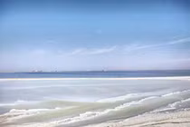 Hồ muối lớn thứ hai thế giới trị giá hơn 1.850 tỷ USD