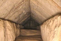 Bí ẩn hành lang ngầm bên trong đại kim tự tháp Giza