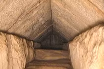 Bí ẩn hành lang ngầm bên trong đại kim tự tháp Giza