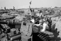 Ảnh quý hiếm về chiến thắng lịch sử “Hà Nội - Điện Biên Phủ trên không"