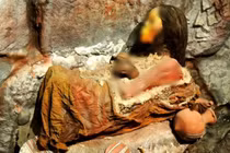 Phát hiện xác ướp trinh nữ "ngủ vùi" 500 năm, lộ bí mật khủng 