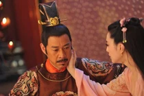 Hoàng đế chết trong uất hận vì bị hoàng hậu yểm bùa, “cắm sừng“