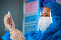 Gần 34.000 F0 tại Hà Nội đang được điều trị tại nhà