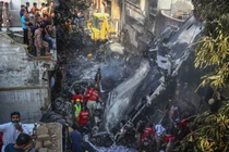 Vụ rơi máy bay 97 người chết: Do phi công mải bàn về COVID-19