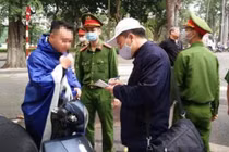 Hà Nội đề xuất phạt “nguội” người không đeo khẩu trang nơi công cộng