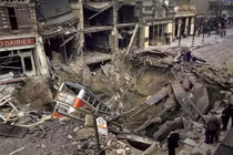 Góc hình ám ảnh về London khi bị Đức quốc xã oanh tạc 