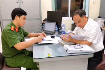 Ông Tất Thành Cang đổ tội, cho rằng bị lừa bằng tài liệu giả