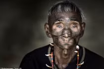 Cuộc sống của bộ tộc săn đầu người cuối cùng trên Trái đất