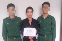 Bắt quả tang đối tượng vận chuyển 6 kg ma túy