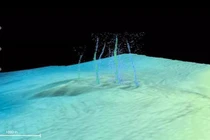 Đáy biển thủng 4 lỗ, thứ bị vùi lấp 2 triệu năm bỗng "hiện hình" 