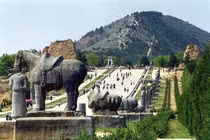 Giải mã 3 lăng mộ nằm trên long mạch phát vương bí ẩn nhất TQ 