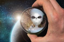 Cựu sĩ quan Mỹ tiết lộ sốc vụ tai nạn UFO chấn động bầu trời 