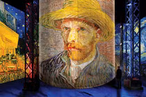 Tiết lộ động trời lý do danh họa Van Gogh tự cắt tai