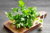 Chăm chỉ dùng 8 loại thực phẩm, tình trạng hôi miệng sẽ "mất tích"