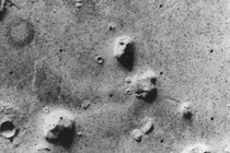 Phát sốt loạt hình ảnh độc - dị - lạ xuất hiện trên sao Hỏa