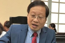 Luật sư Nguyễn Vân Nam bào chữa vụ “Thần đồng đất Việt” qua đời vì COVID-19 