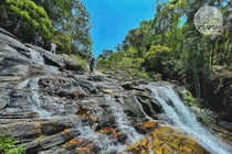 Trekking khám phá thác Đỗ Quyên nằm giữa Vườn quốc gia Bạch Mã