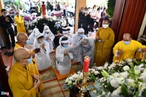 Người dân viếng nguyên Phó thủ tướng Trương Vĩnh Trọng