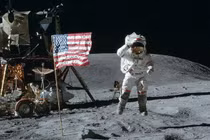 Giật mình những cuốn sách tiên tri cực chính xác tương lai