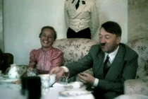 Bộ ảnh chụp trùm phát xít Hitler của Hugo Jaeger