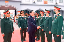 Chủ tịch Quốc hội Vương Đình Huệ thăm và làm việc tại Tổng cục II