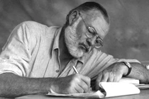 Khó tin nhà văn Hemingway nghĩ cốt truyện “Ông già và biển cả” suốt 13 năm 