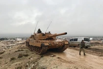 Căng thẳng quân sự ở Syria tăng cao, Thổ Nhĩ Kỳ “dằn mặt” Nga