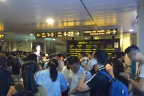 Hành khách bay từ Sài Gòn 28 tết, 29 đến Hà Nội