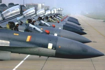 Không quân Trung Quốc thử nghiệm kỹ thuật tàng hình máy bay "rẻ tiền" nhất