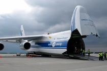 Bất ngờ: Không quân Nga điều siêu cơ An-124 khẩn cấp hỗ trợ Mỹ chống dịch