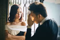 Khi ân ái với bồ nhí, đàn ông ngoại tình nào cũng tồn tại 4 suy nghĩ này