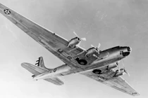 Kỳ lạ máy bay ném bom Mỹ có cả nhà bếp, phòng ăn