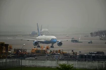 Chuyên cơ dự phòng Tổng thống Mỹ tại Đà Nẵng có gì đặc biệt?