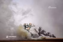 Dàn vũ khí Trung Quốc vừa mang ra bắn đạn thật ở sa mạc Gobi